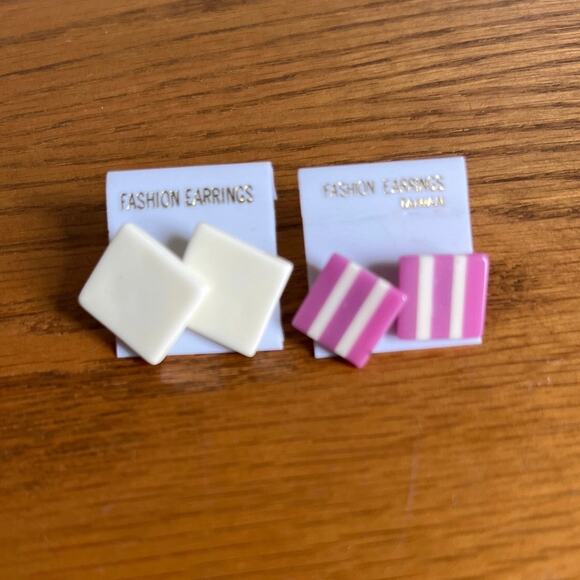 Unknown Jewelry - Vintage 1980's Small Square Plastic Earrings‎ - 2 Sets